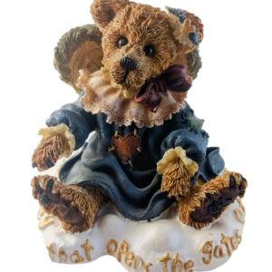 The Bearstone Collection – “Gwain…Love is the Master Key”