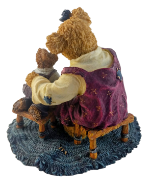 The Bearstone Collection – “Momma with Taylor…Quality Time”