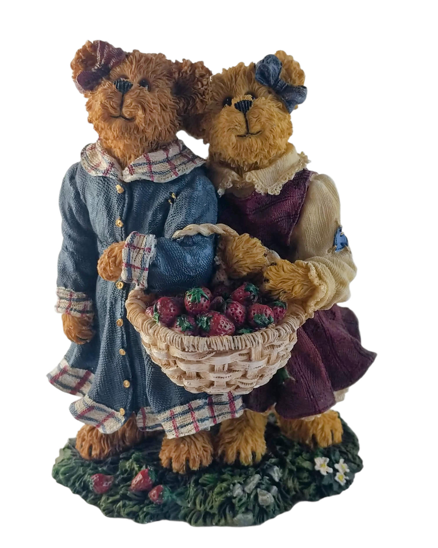 The Bearstone Collection – “Lauren & Jan… Strawberry Friends” 1 PhotoRoom 20210325 080722
