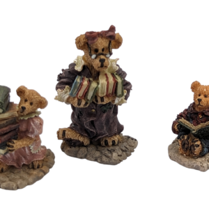 Boyds Bearly – Built Villages – “The Public Libeary “Ms. Griz, Bailey, York”