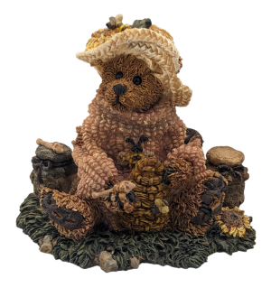 Boyds Bears & Friends – “Bailey…Honey Bear”