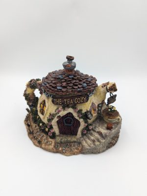 Boyds Bearly – Built Villages – “The Tea Cozy” #15/25