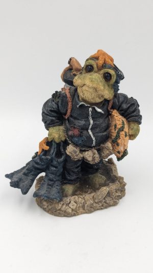 The Wee Folkstone Collection – “Bridges… Scuba Frog”