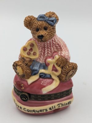 Boyds Bears – Trinket Box – “Love Conquers all Things”