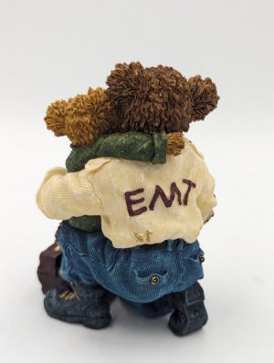Boyds Bears & Friends – “E.M.T. Bearsley with Carey…To the Rescue”