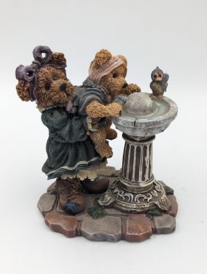 The Bearstone Collection – “Sissie & Squirt… Big Helper, Lil’ Sipper”