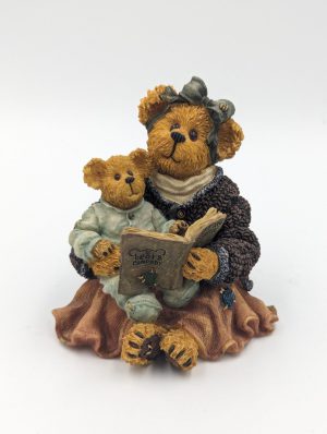 The Bearstone Collection – “Momma McBearsley with Jordan… Storytime”