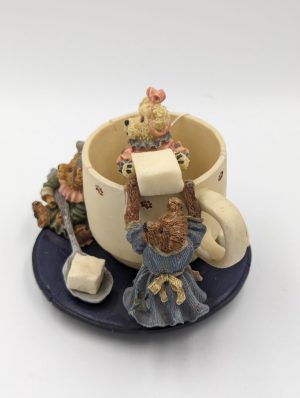 The Bearstone Collection – “Prissie, Sissie, & Missie Fixin’ Tea for Three”