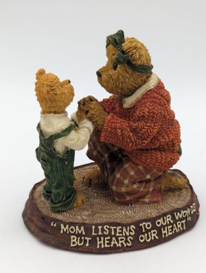 The Bearstone Collection – “Momma Heartstrings with Tug… Shared Moments”