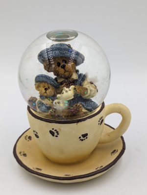 The Bearstone Collection – “Catherine and Caitlin Berriweather… Fine Cup of Tea” Waterglobe