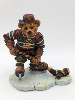 Boyds Bears & Friends – “Puck. . . Slapshot”