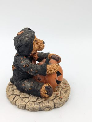 Boyds Bears & Friends – “Moriarty-The Bear In The Cat Suit”