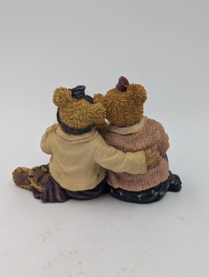 The Bearstone Collection – “Mary & Patricia… Sew Many Years”