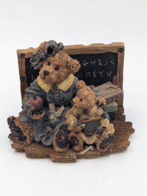 Boyds Bears & Friends – “Miss Bruin & Bailey…the Lesson”