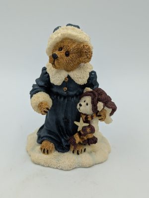 The Bearstone Collection – “Genevieve Berriman w/Brady. Catch a Falling Star”