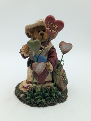 The Bearstone Collection – “Luvie Bloomengrow… Love Blooms Here”