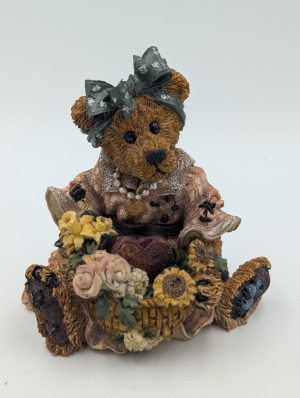 Boyds Bears & Friends – “Justina… The Message “Bearer”