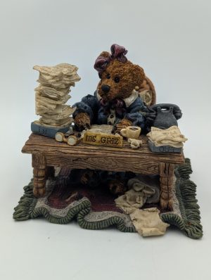 Boyds Bears & Friends – “Ms. Griz… Monday Morning”