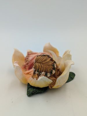 Faeriessence Collection – The Faeriepetal Collection – “Drema Faerieslumber… Bed of Petals”