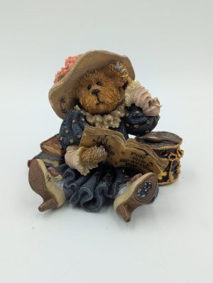 Boyds Bears & Friends – “Prissy La Vogue… Slave to Fashion”