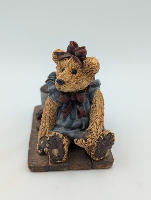 Boyds Bears & Friends – “Bailey… In The Orchard”