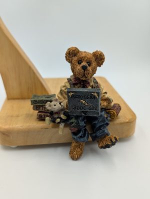 The Bearstone Collection – “Neville… Compubear”