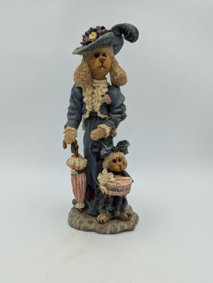 Folkstone Collection – “Francoise and Suzanne Crem de LaChien”