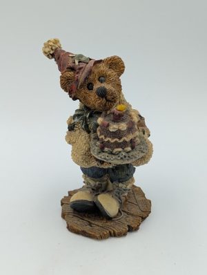 Boyds Bears & Friends – “M. Harrison’s Birthday”