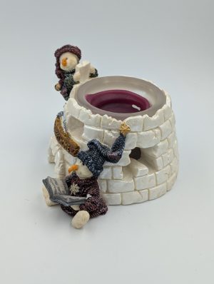 Folkstone Collection – “Yukon and Kodiak… Nome Sweet Home”