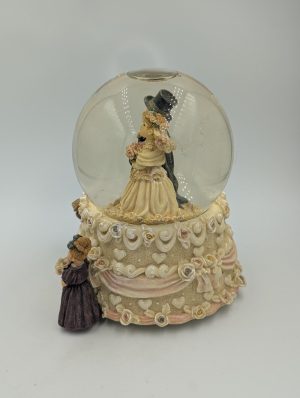 Boyds Bears Waterglobe – “Ryan & Diane… Love Is Forever