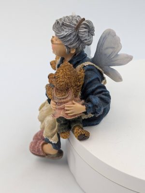 The Wee Folkstone Collection – “Grandma Faeriehugs”